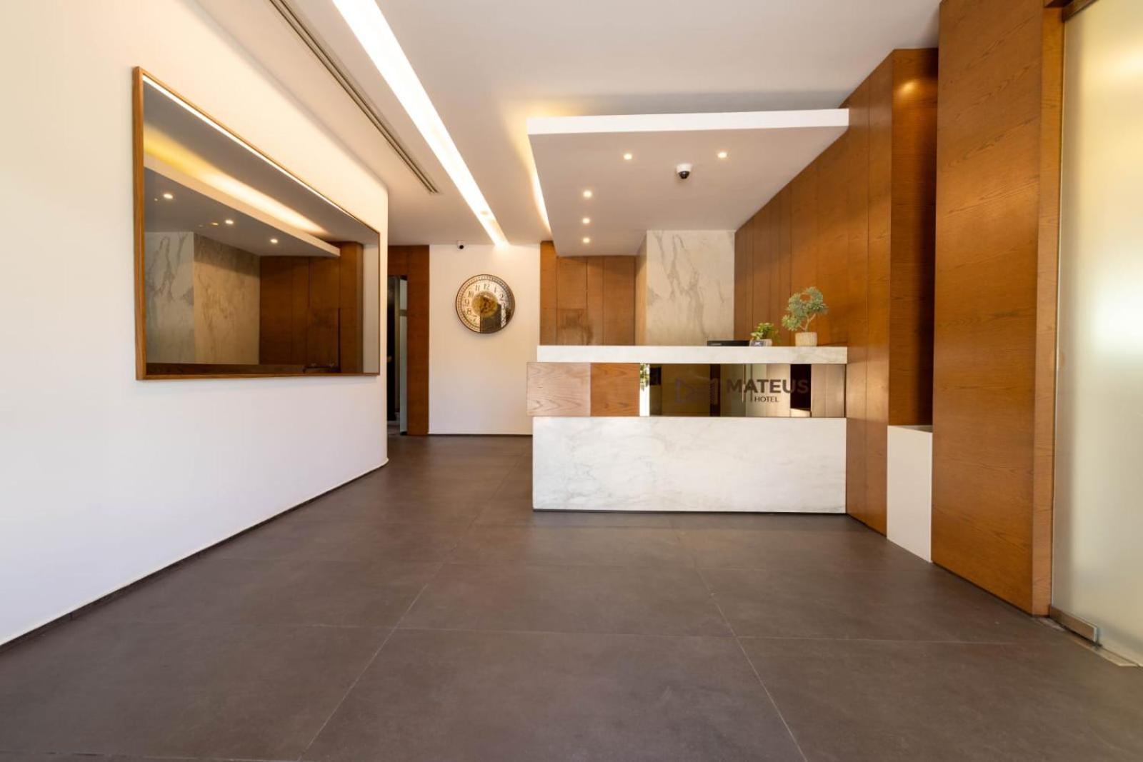 Mateus Hotel & Pool Jounieh Exterior photo